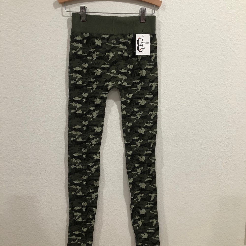 Womens camo leggings